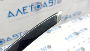 Upper front right door molding for Porsche Macan 15-24, chrome, with graphite trim, scratches