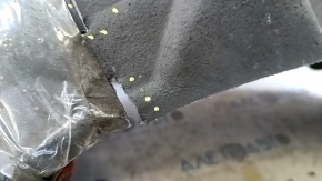 The rear right fender liner of the front part of the Mazda 6 14-17 has tears.