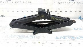 Toyota Sienna 21-25 Jack