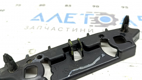 The right front bumper mount for a Ford Escape MK4 2024 is broken.