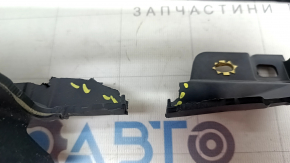 Right front panel bracket for Audi E-Tron 19-23, black, part of the housing is broken off, no fragment