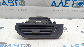 Right front panel air vent deflector for Audi E-Tron 19-23