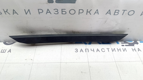 Front panel trim between air vents left Audi E-Tron 19-23 black matte, broken fastener