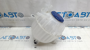 Expansion tank for cooling Audi E-Tron 19-23 with cap