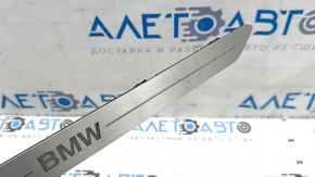Front right door sill insert for BMW X5 G05 19-23, chrome, with backlight, scratches