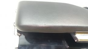 Audi E-Tron 19-23 black leather gearshift knob with scratches on the leather