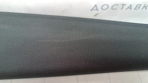 Audi E-Tron 19-23 black lower right rear pillar trim, scratches
