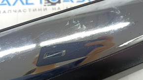 Lower front left door trim for Nissan Murano z52 15-24 scratches, sand on chrome, broken fastener