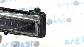 Right side mirror turn signal repeater for Nissan Murano z52 15-24 is cracked