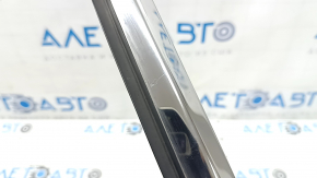 Molding door-glass center rear right Nissan Murano z52 15-24 chrome, scratches