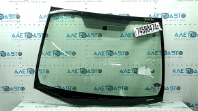 Toyota Prius V 12-17 windshield, air along the edge, sand