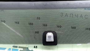 Toyota Prius V 12-17 windshield, air along the edge, sand