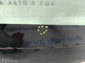Toyota Prius V 12-17 windshield, air along the edge, sand