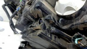Nissan Rogue 17-20 front left headlight, bare halogen, needs polishing, chip cut off, mount broken