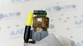 The front right seat airbag of a Toyota Prius V 12-17 has a rusty squib.
