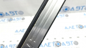Outer front left door sill trim for Nissan Murano z52 15-24, chrome, corrosion, scratches