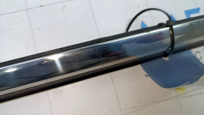 Molding door-glass central rear left Nissan Sentra 13-19 chrome