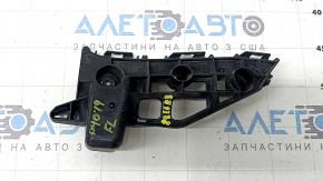 Left front bumper mount for Toyota Prius V 12-17, crack in mount