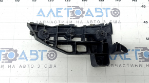 Left front bumper mount for Toyota Prius V 12-17, crack in mount