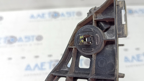 Left front bumper mount for Toyota Prius V 12-17, crack in mount