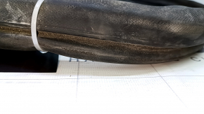 The front left door seal on a Ford Escape MK3 13-19 is worn out.
