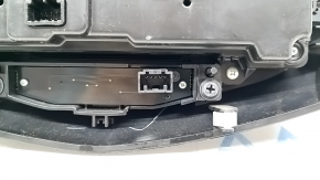 Nissan Rogue 17-20 auto climate control, scratches, broken mount