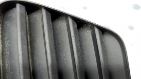 Right front bumper grille for Toyota Prius V 12-14 pre-restyling, without fog lights, textured, sand
