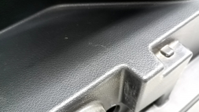 Left arch trim for Nissan Rogue 17-20, black, 2 rows, scratches with trim