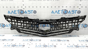 Radiator grille for Toyota Prius V 12-14 pre-restyling, with chrome