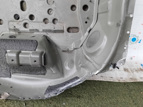 The trunk trough of the Audi A6 C7 12-18 is drilled out