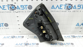 Right headlight for a pre-restored Toyota Prius V 12-14, scratches