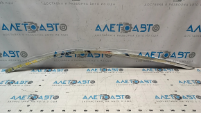 Upper front right door molding for a Cadillac ATS 13-18, chrome, scratches
