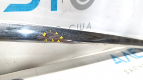 Upper front right door molding for Toyota Camry v55 15-17 USA, chrome, scratches, dent from inside