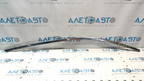 Upper front left door molding for Nissan Rogue 14-20, chrome, scratches, missing fastener, broken fastener