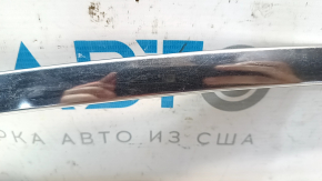 Upper front left door molding for Nissan Rogue 14-20, chrome, scratches, missing fastener, broken fastener