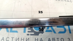 Upper rear right door molding for Nissan Murano z52 15-24 chrome, scratches