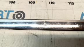 Upper rear left door molding Nissan Murano z52 15-24 chrome, scratches, bent