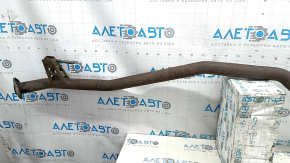 The exhaust pipe, the middle part of the Nissan Murano z52 15-24, is rusty.