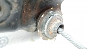 The front subframe of a Nissan Murano z52 19-24 AWD is rusty, with two cracked bushings.