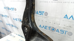 The front subframe of a Nissan Murano z52 19-24 AWD is rusty, with two cracked bushings.