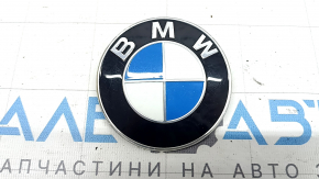 BMW X3 G01 18 trunk lid logo emblem - scratches, peeling varnish