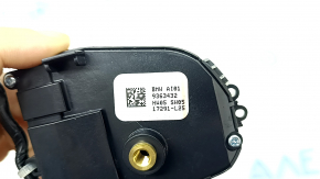 BMW X3 G01 18-21 steering wheel control buttons with scratches