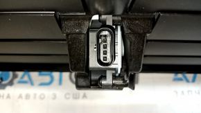 Audi Q7 16-25 radiator deflector blinds with motor
