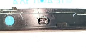 Chevrolet Equinox 18-24 brake light scratch