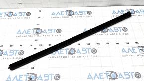 Inner glass seal for the rear left door of a Hyundai Tucson 22-25