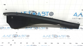 Right hood-fender seal for Hyundai Tucson 22-25