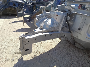 Front right quarter panel of a Toyota Prius V 12-17 on the body, blue