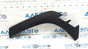 Rear left fender arch trim for Hyundai Tucson 22-24: structure, scratches, broken fasteners