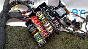 Audi E-Tron 19-23 interior wiring with fuse boxes, broken connector