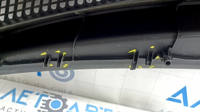 Plastic wiper grille Hyundai Tucson 22-25 broken fasteners, broken fastener, cracks in guides, broken guide